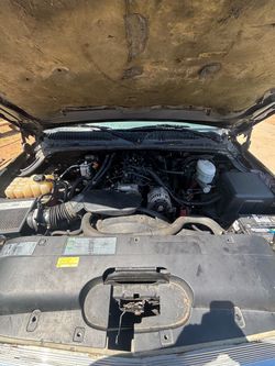 2003 Chevy Silverado 4.8-REBUILT engine and transmission