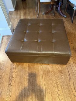 Storage Ottoman 3'x3'
