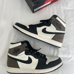 Jordan 1 Mocha Size 11