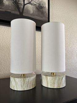 Set of 2 lamps ( New )