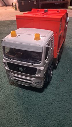 Kids garbage truck