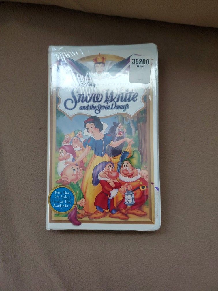 Snow White Sealed VHS