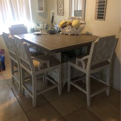 Farm Table Living Spaces 