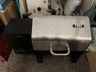 Green Mountain Grills TREK Prime Pellet Smoker/Grill - Never Used