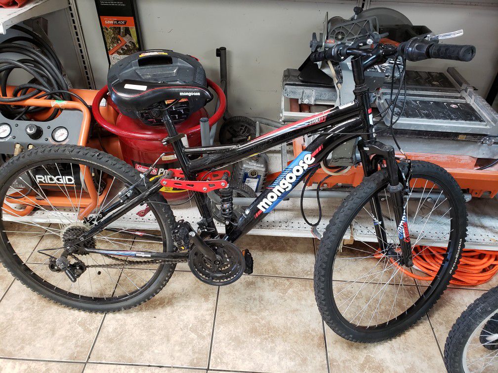 Reduced Mongoose Standoff Mountain Bike SH3005788
