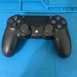PlayStation 4 Controller Black 