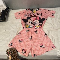 Woman’s Size M-l 