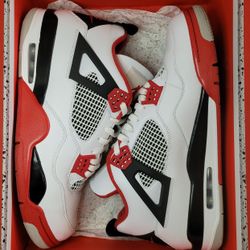Jordan 4 Fire Red Size 13