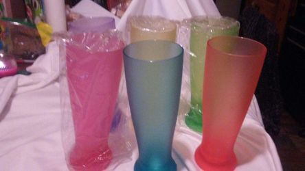 6 vasos plasticos