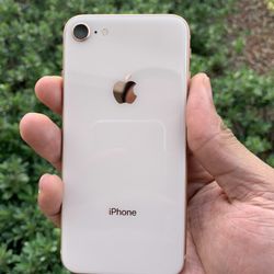 UNLOCKED IPHONE 8 64GB / LIMITED STOCK 
