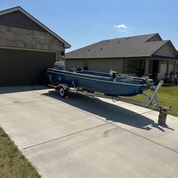 Ranger center console boat
