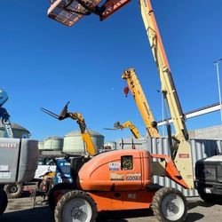 ART BOOM KNUCKLE BOOM LIFT 60 FT ARTICULATING BOOM LIFT 4WD - JLG 600AJ