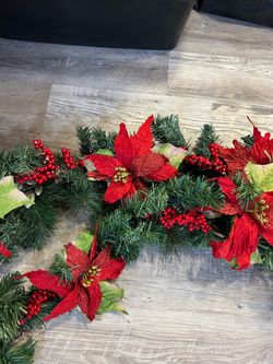 Xmas holly garland