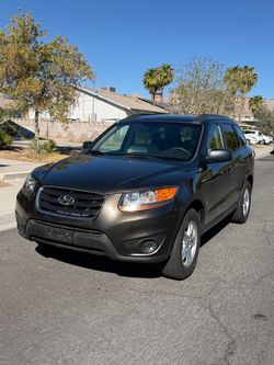 Hyundai Santa Fe SUV