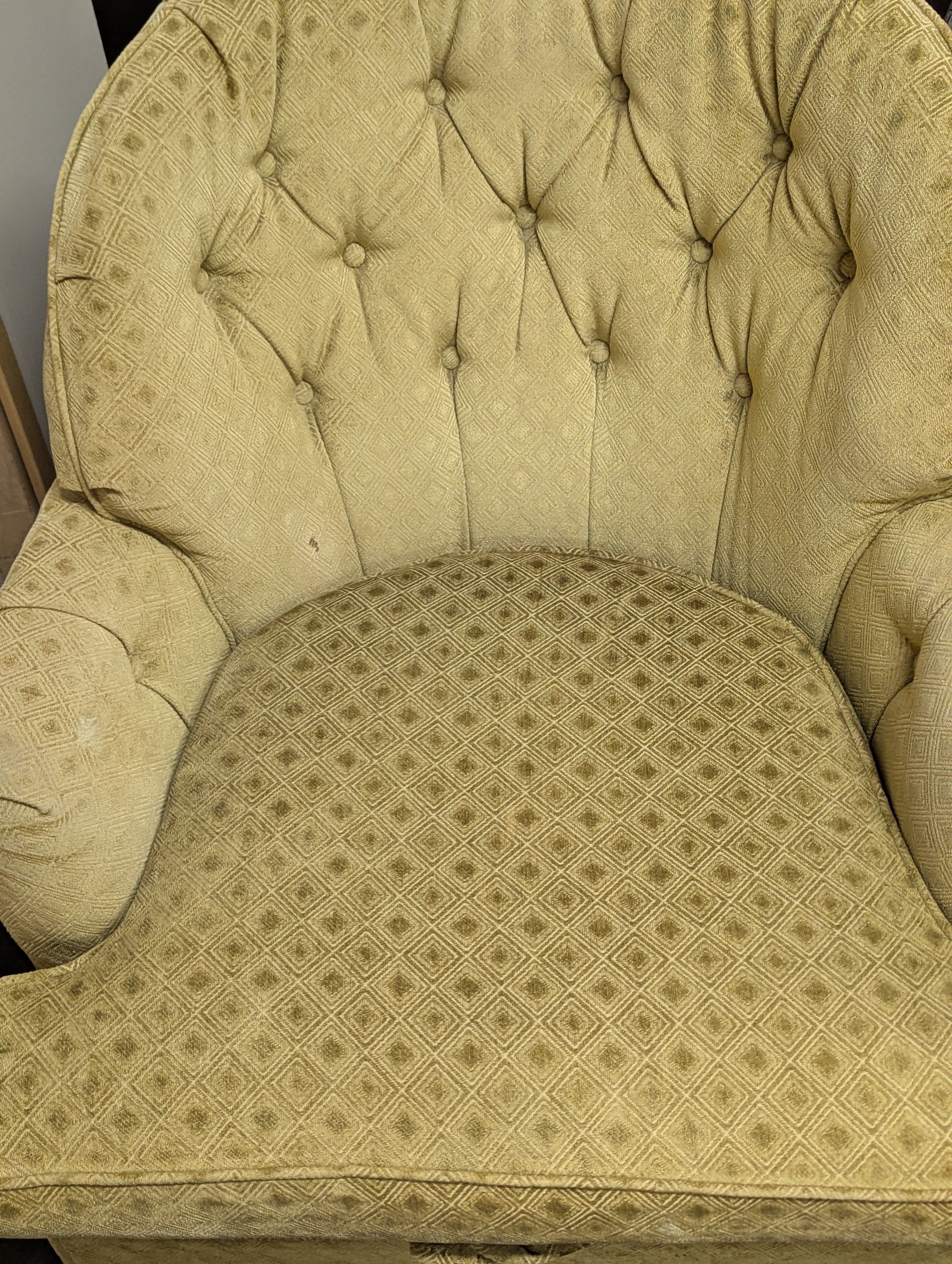 Beige Oversized Tufted Accent Chair