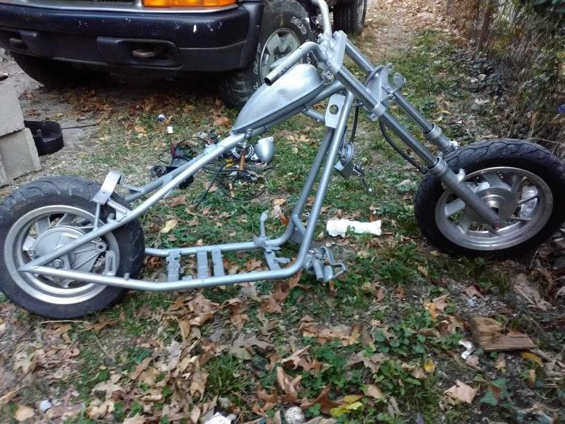 Custom Mini Chopper 125CC Dirt Bike Motor And Predator 212 Motor Comes With