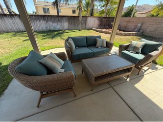 Patio set