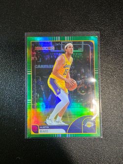 AUSTIN REAVES LAKERS NBA HOOPS TOPPS NBA SPORTS CARD!