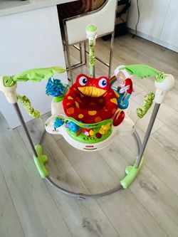 Fisher-Price Baby Jumper Activity Center