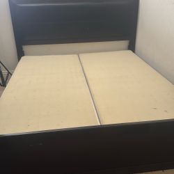 King Bed Frame And Box Springs