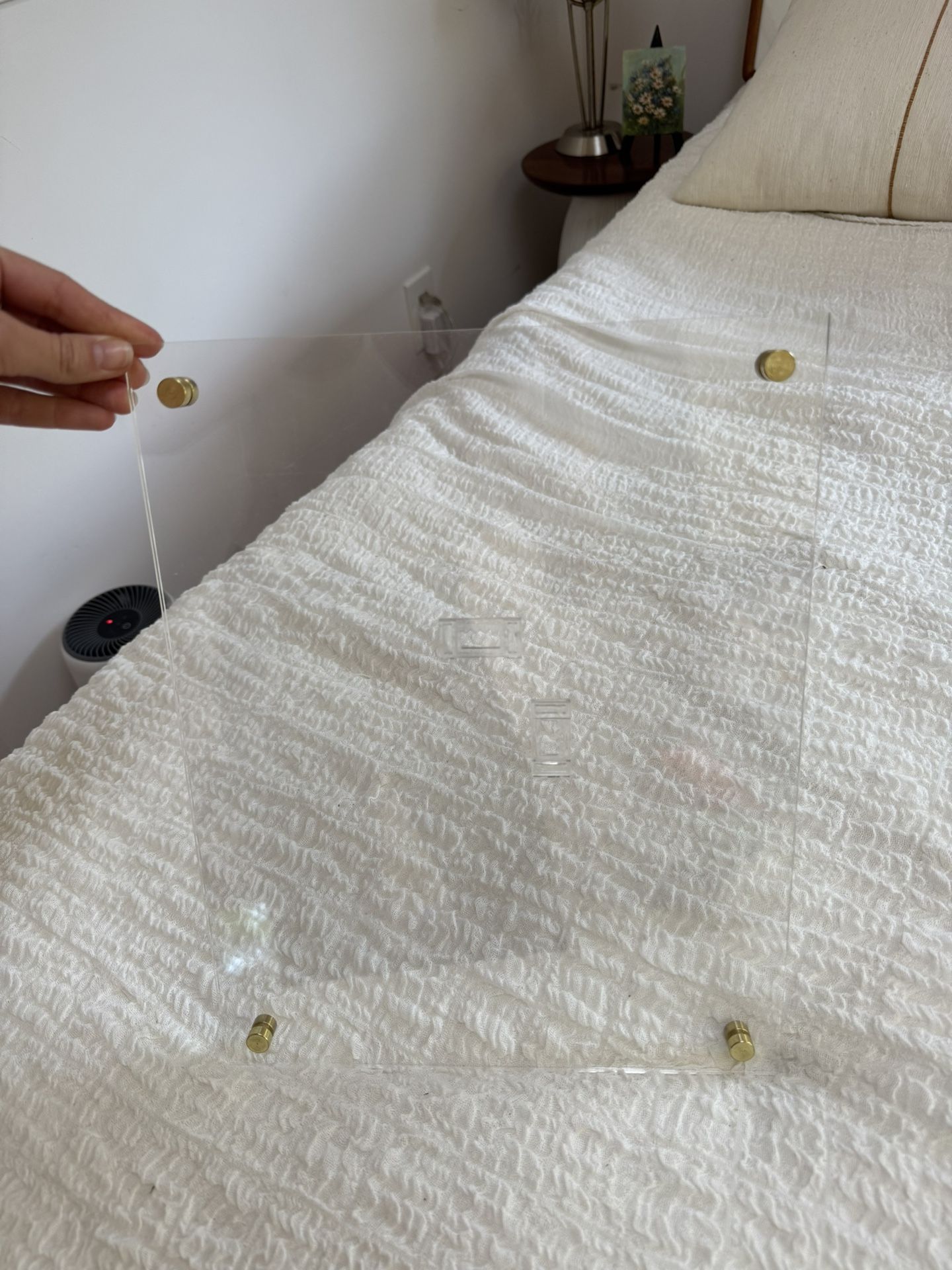 TARGET Acrylic Frame