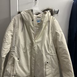 White Columbia Women’s Winter Jacket Size Xxl