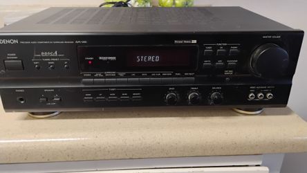 Denon Receiver AVR-1200 with Remote
