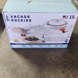 Anchor Hocking
15-Piece Oven Basics Bakeware Set