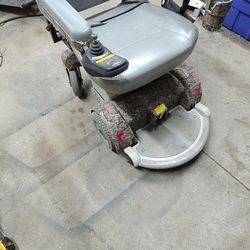 HooverRound  Mobility scooter