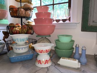Pyrex Pink, Friendship, Snowflake, Butterprint, Jadeite, delphite