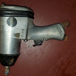 Central Pneumatic ½" Drive Air Impact Wrench 