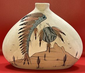 1996 Vintage American Navajo Indian Cedar Mesa 7.5" Vase Signed by the Artist "E. W. Gunn".