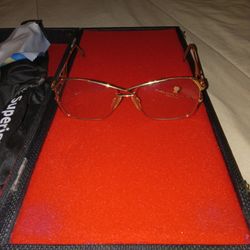 Neo Style Prestige Boutique Glasses