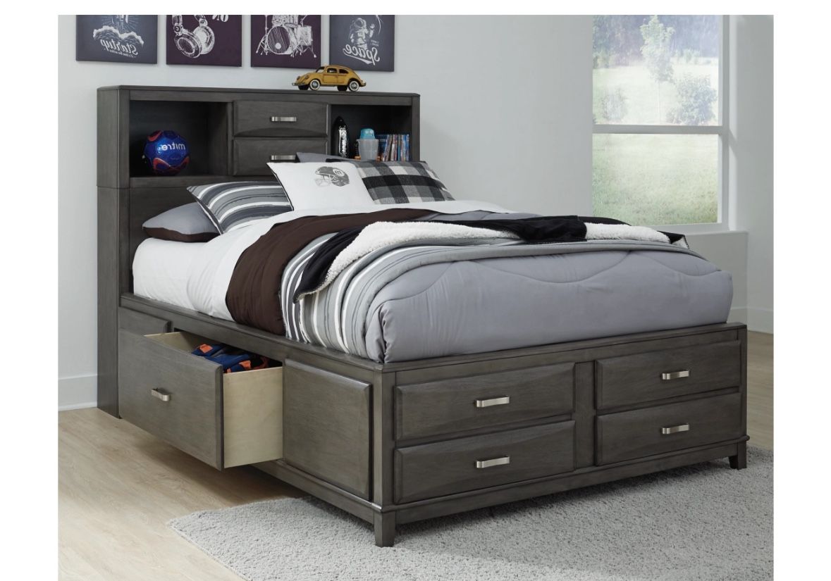 8 Drawer Queen Bed With Headboard From Ashley Furniture
