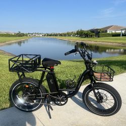 NEVER USED-RAD RUNNER ELECTRIC POWER BIKE