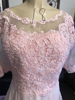 PLUS-SIZE WEDDING DRESSES NEW SIZES  6XL  XXL 18 -16 XL  ASKING 50 EACH CASH ONLY AVE  