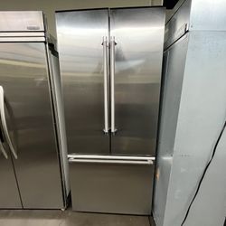 THERMADOR REFRIGERATOR