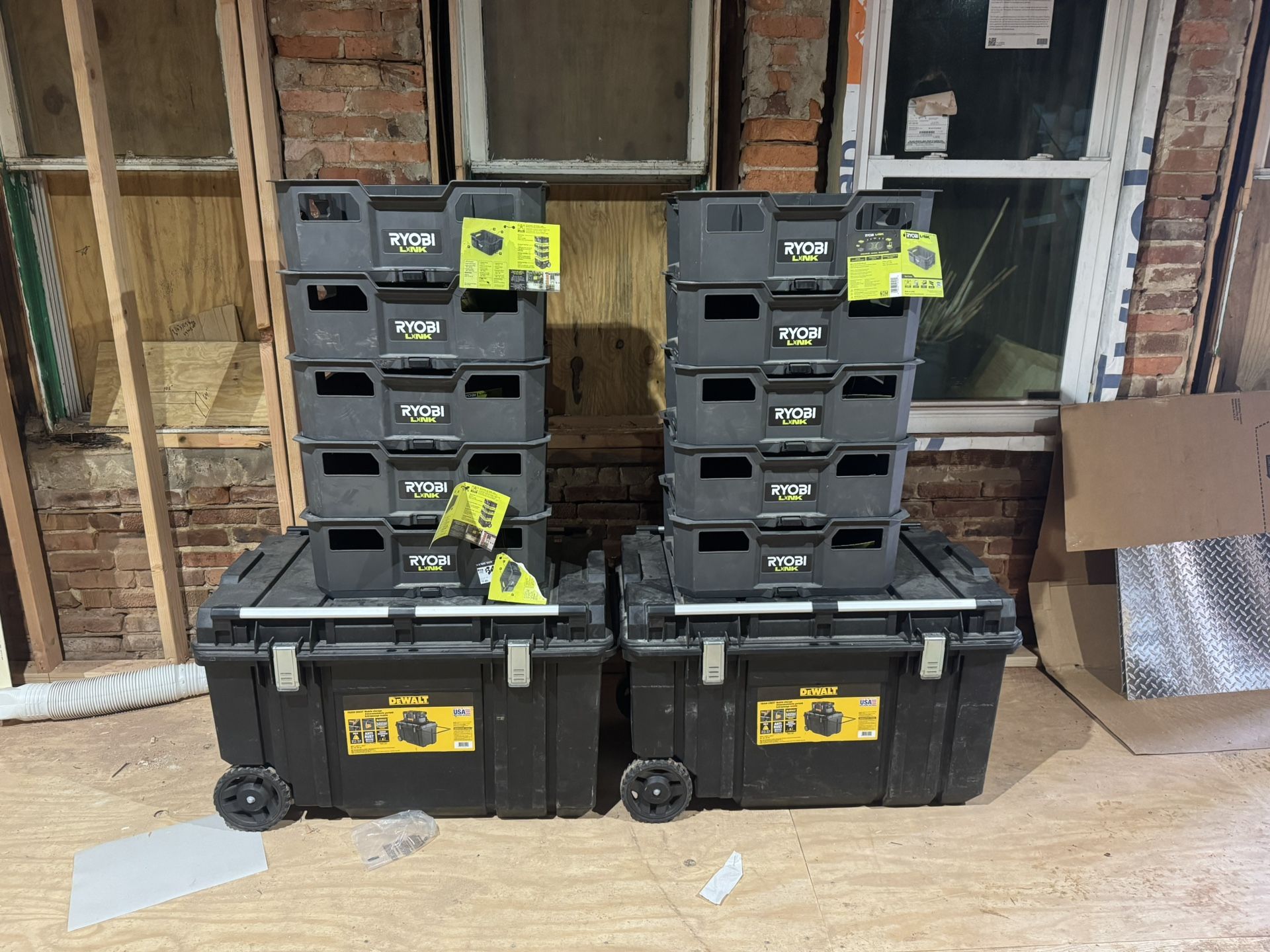 Ryobi Link Trays & Large DEWALT Rolling Tool Chest