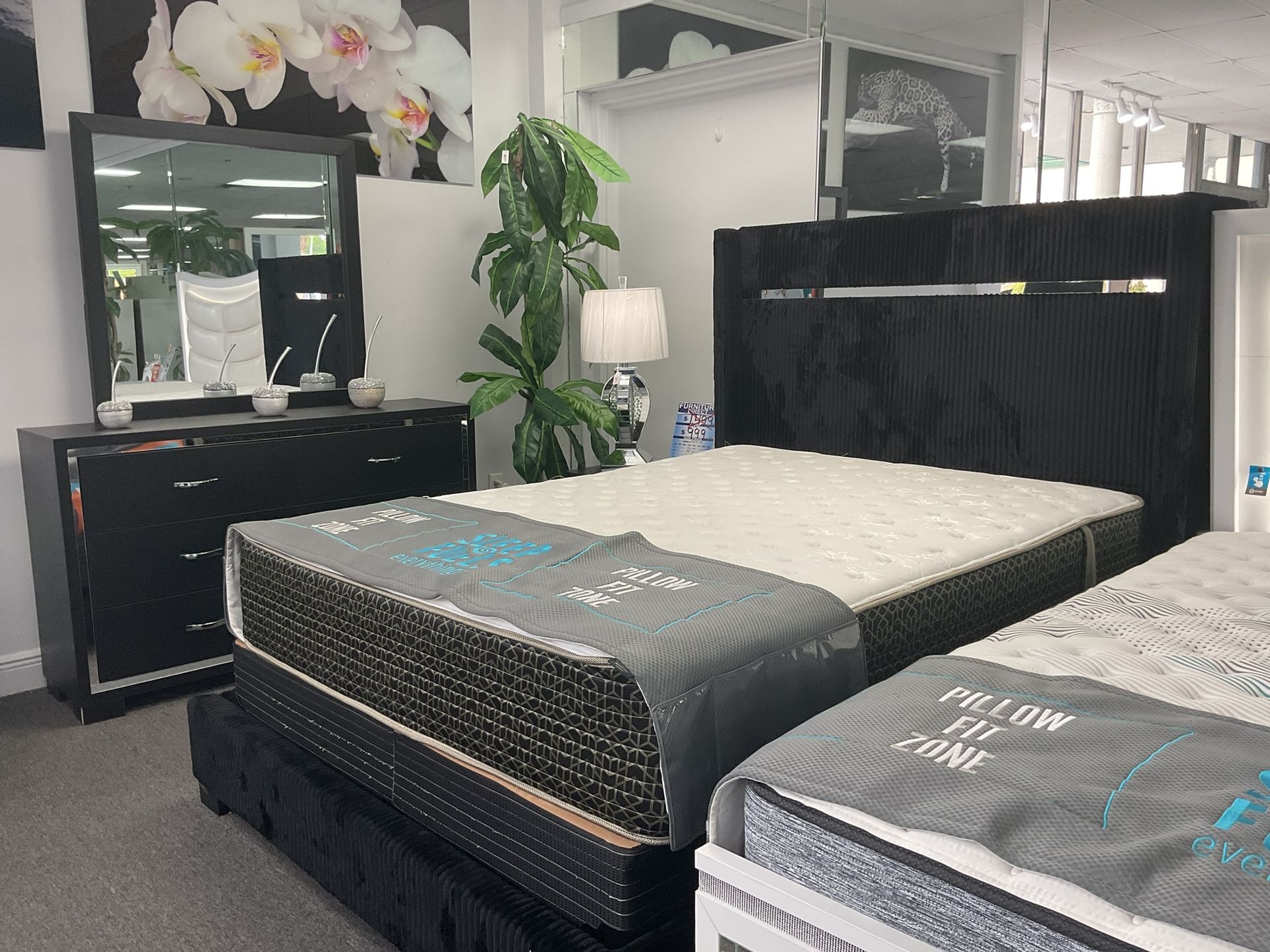 SPRING BLOWOUT SEASON SALE FURNITURE (Elegant 5PC Bedroom Set w/ FREE MATTRESS )50% OFF