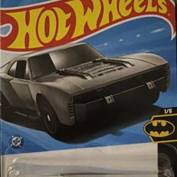 Hot Wheels 2022 DC Comics the Batman Batmobile Set of 5 1:64 Scale