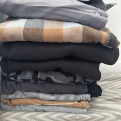 Bundle Of Men’s Size M-L