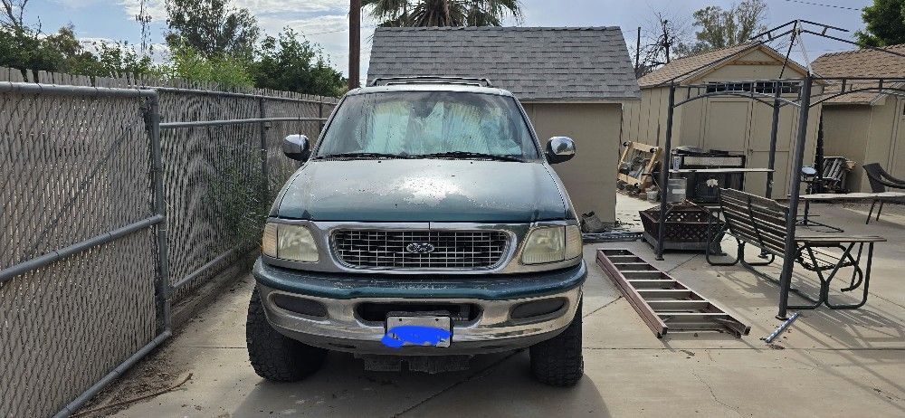 1998 Ford Expedition