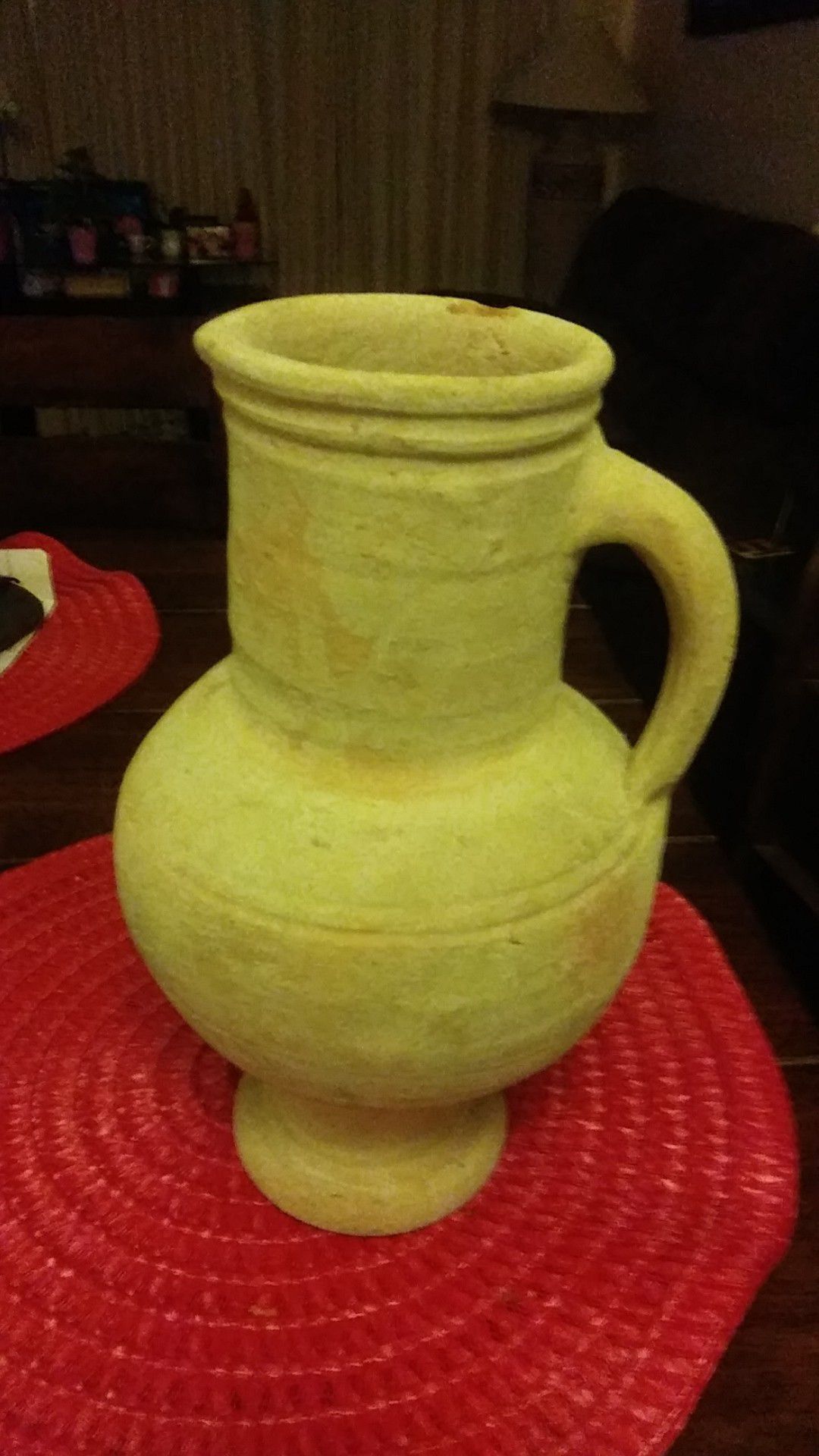 Clay flower pot