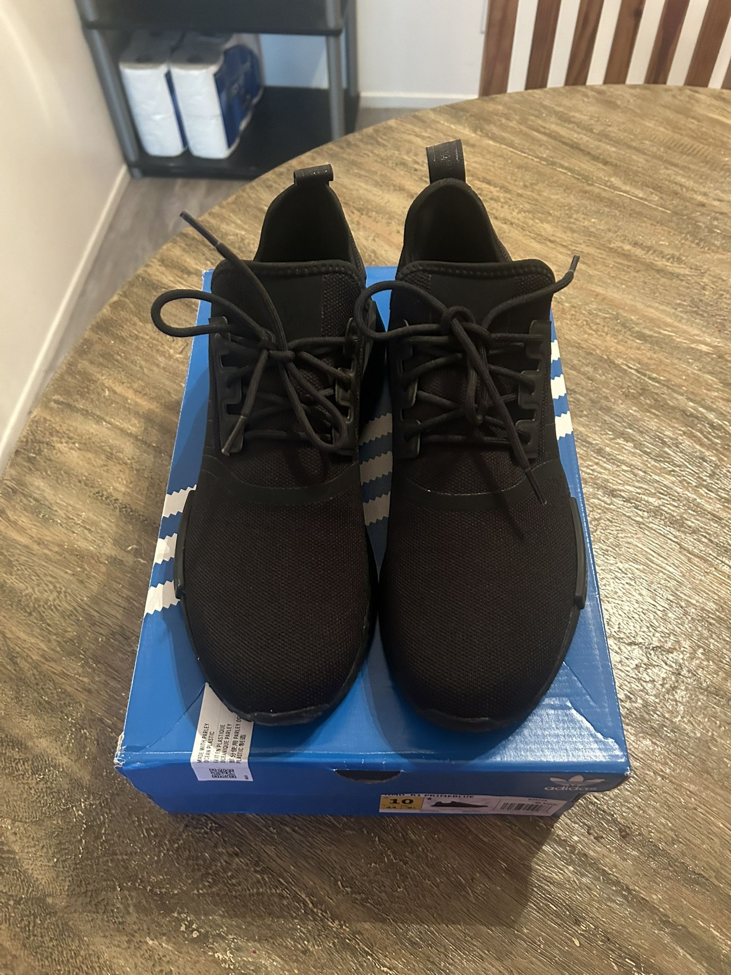 Adidas Men’s Shoes Size 10 