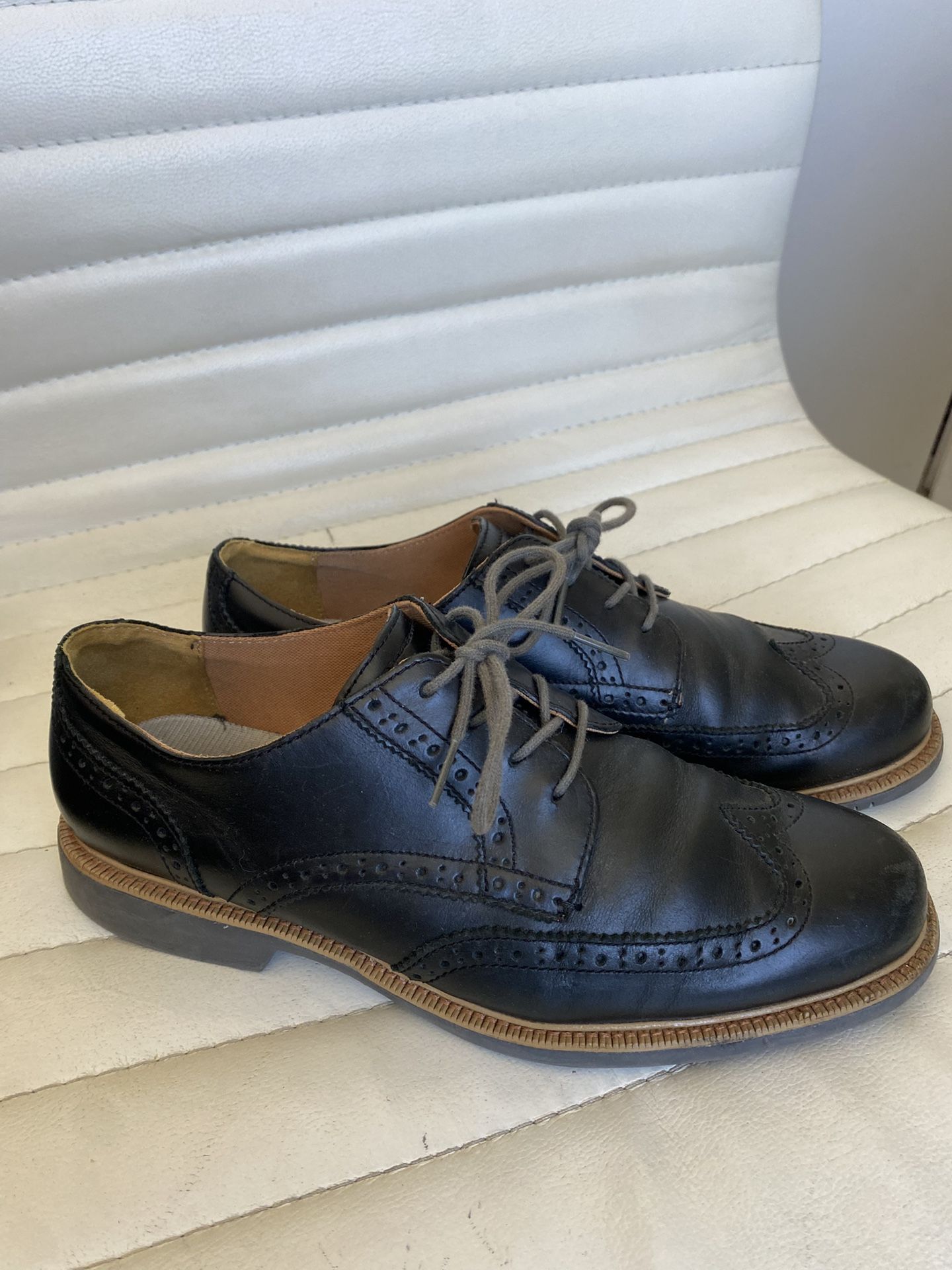 Cole Haan Men’s dress shoe size 8.5