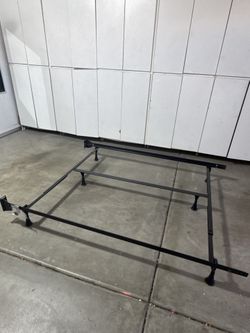 King size Metal Bed Frame