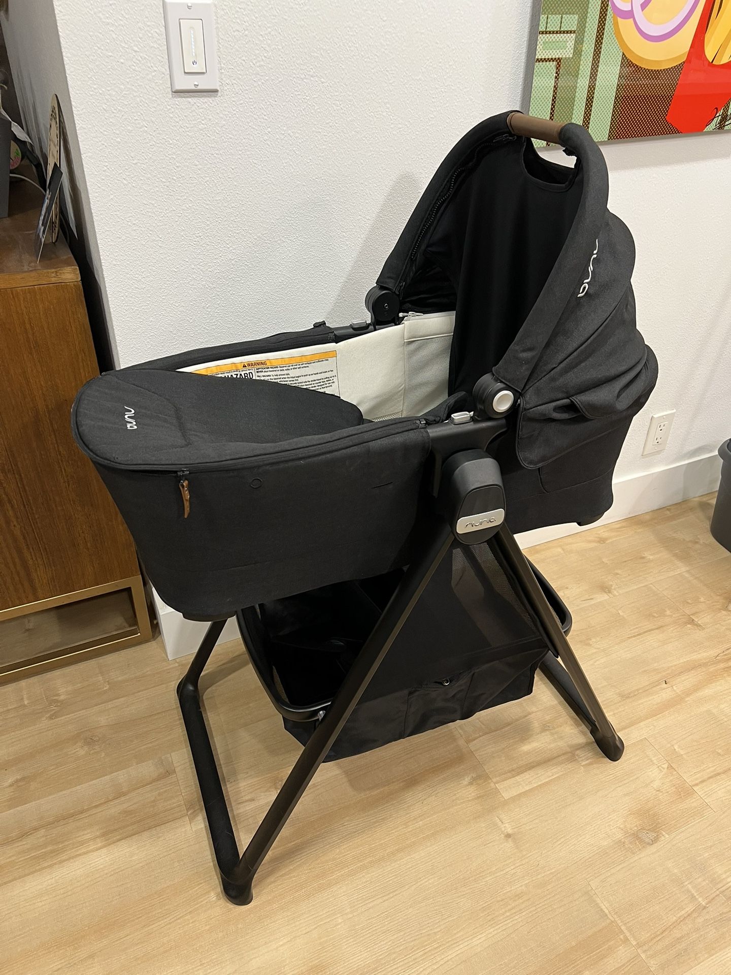 Nuna LYTL Bassinet with Stand