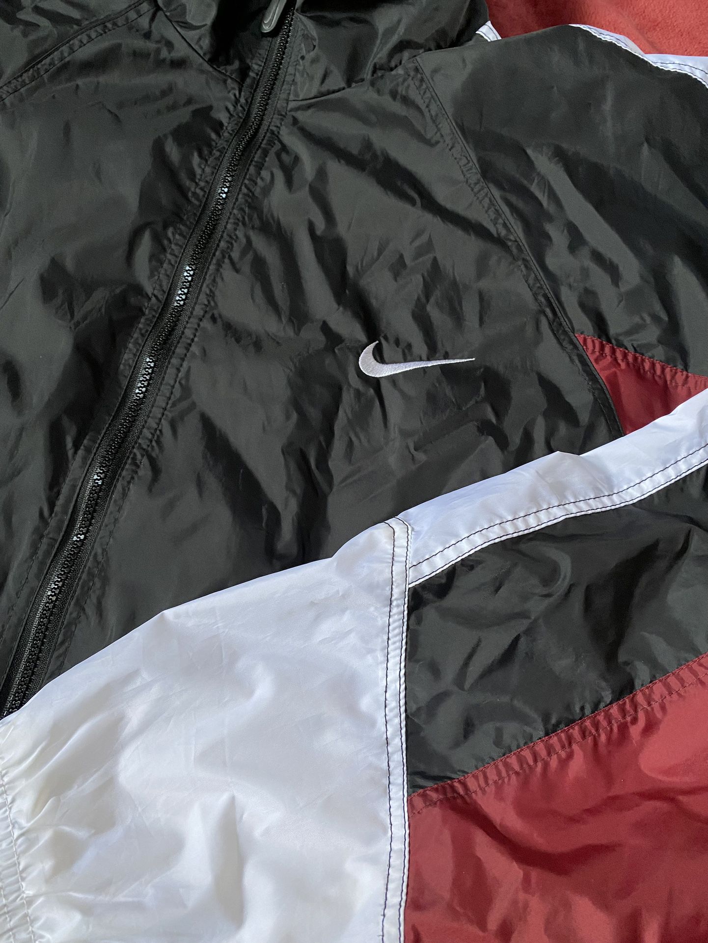 Detroit Pistons Nike warmup jacket XL 2004 for Sale in Seattle, WA - OfferUp