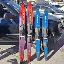 Water Skiies