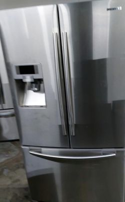 Stainless Samsung French Door Refrigerator IceMaker